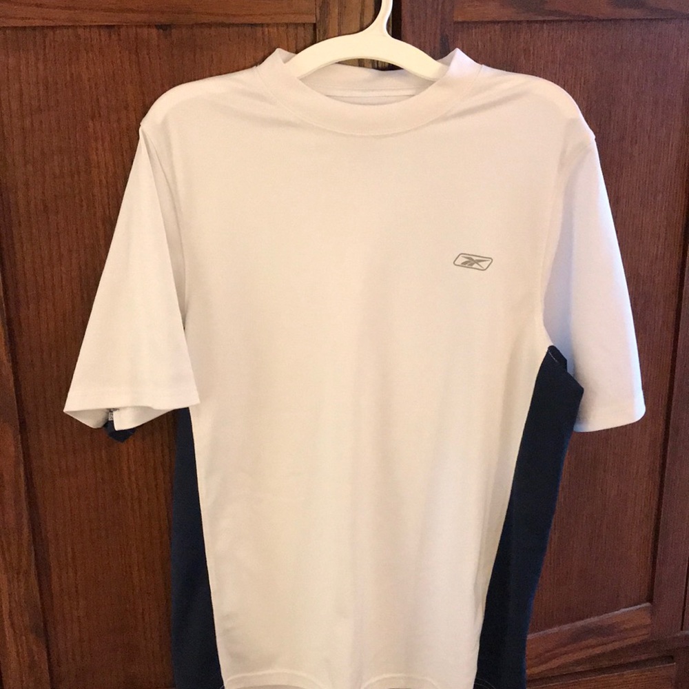 Men’s Reebok Shirt size Small